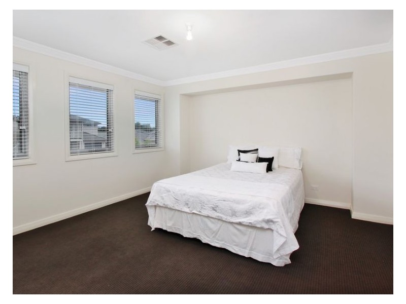 16 Muttong Street, Pemulwuy NSW 2145