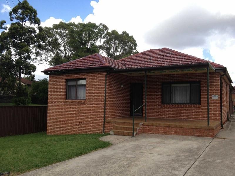 17 SHORT STREET, Wentworthville NSW 2145