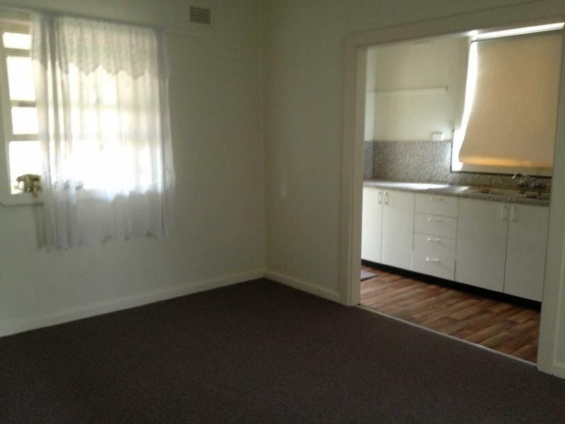 17 SHORT STREET, Wentworthville NSW 2145