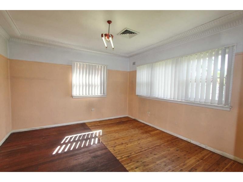 88 POLDING STREET, Smithfield NSW 2164