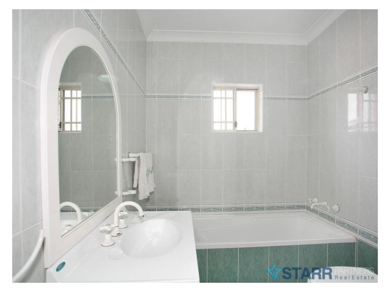 10 Windsor Road, Merrylands NSW 2160