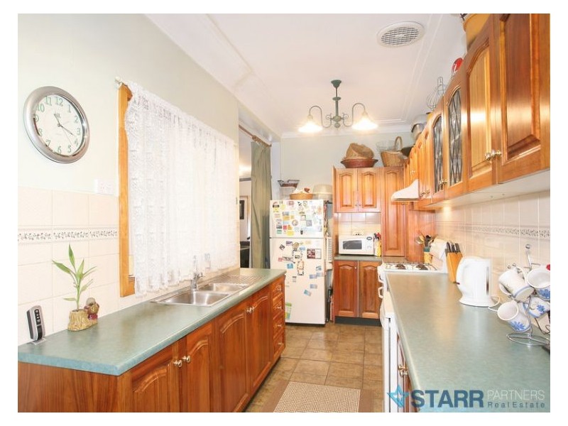 23 Sandra Street, Woodpark NSW 2164