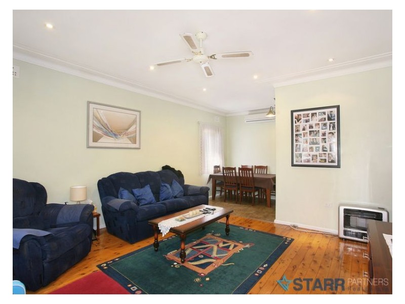 23 Sandra Street, Woodpark NSW 2164