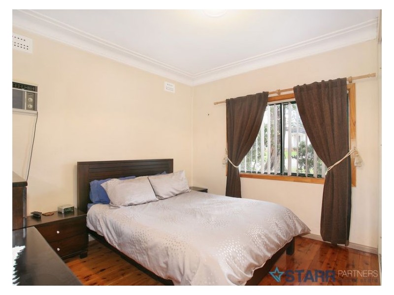 23 Sandra Street, Woodpark NSW 2164