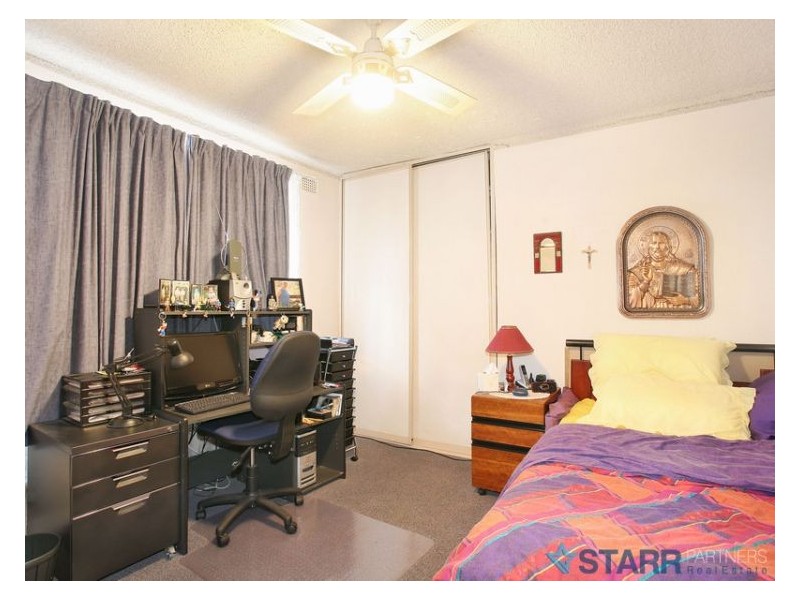 17/7-11 Tiara Place, Granville NSW 2142