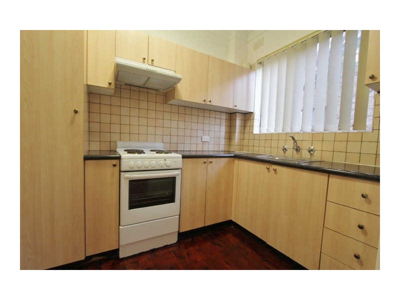 2/22 SHEFFIELD STREET, Merrylands NSW 2160