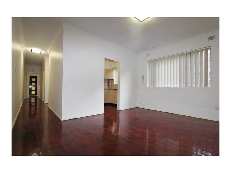 2/22 SHEFFIELD STREET, Merrylands NSW 2160