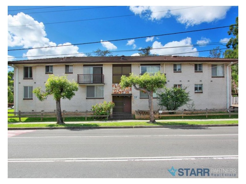 5/32 Paton Street, Merrylands NSW 2160