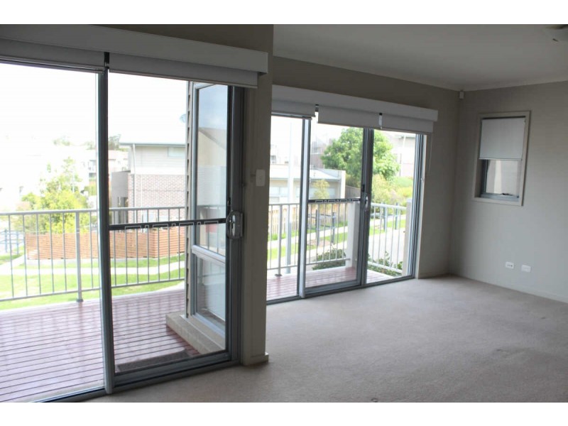 72  CONDOIN LANE, Pemulwuy NSW 2145