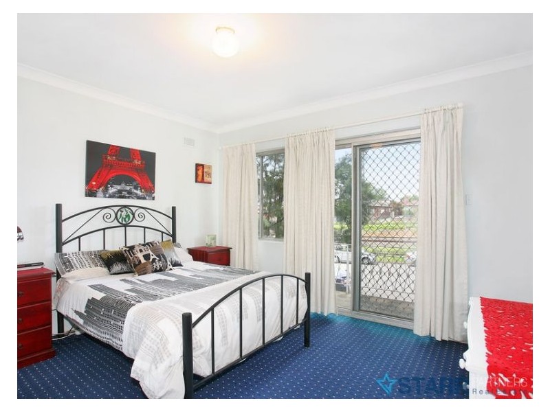 6/27 Military Road, Merrylands NSW 2160