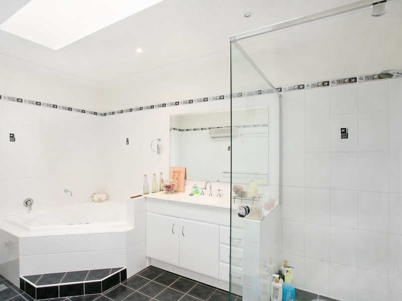 190 ROBERTA STREET, Greystanes NSW 2145