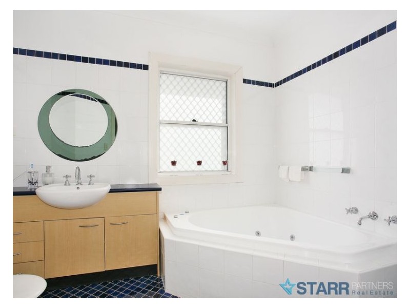 33 Verlie Street, South Wentworthville NSW 2145