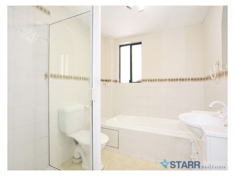 13/43-49 Memorial Avenue, Merrylands NSW 2160