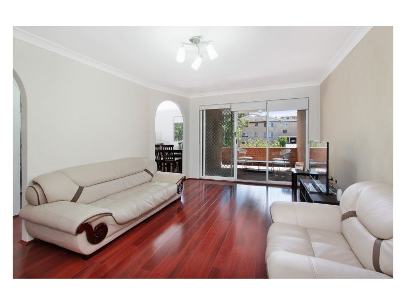 8/28 Sheffield Street, Merrylands NSW 2160