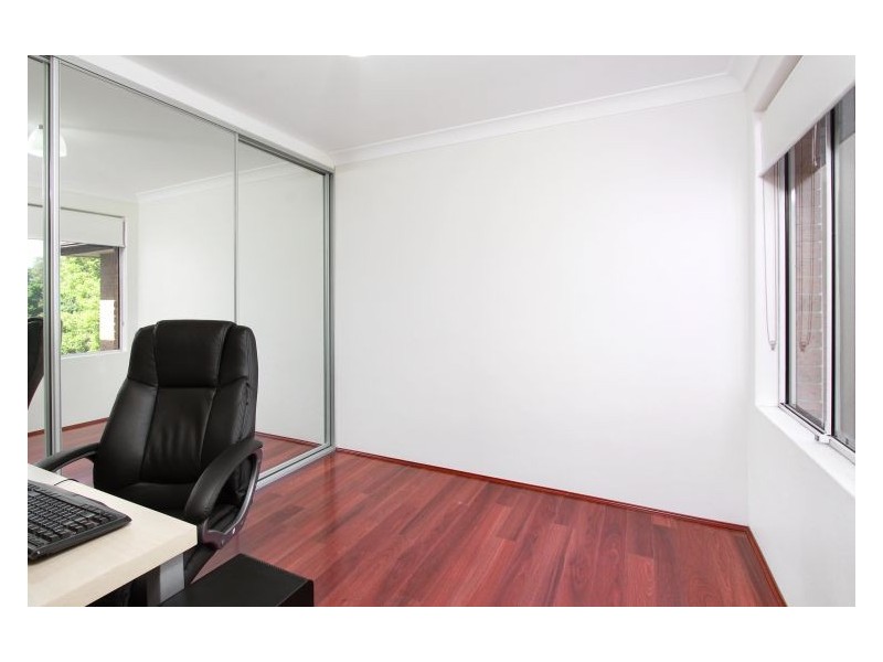 8/28 Sheffield Street, Merrylands NSW 2160