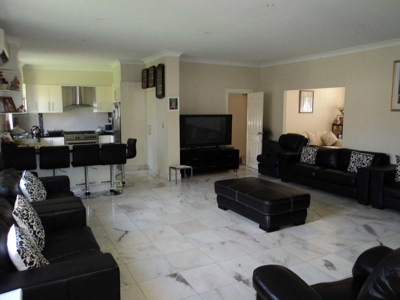 127 JERSEY ROAD, Merrylands NSW 2160