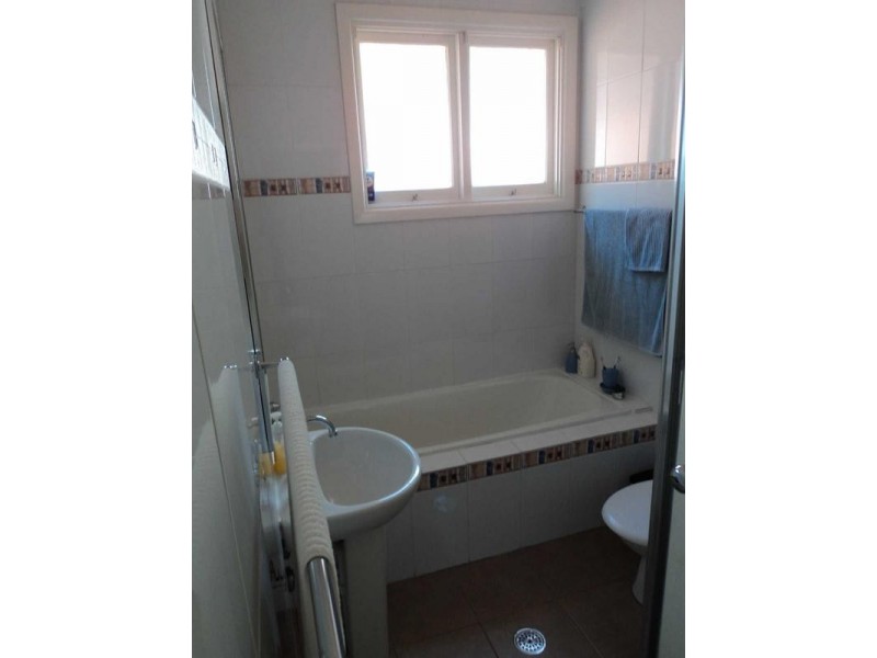 127 JERSEY ROAD, Merrylands NSW 2160