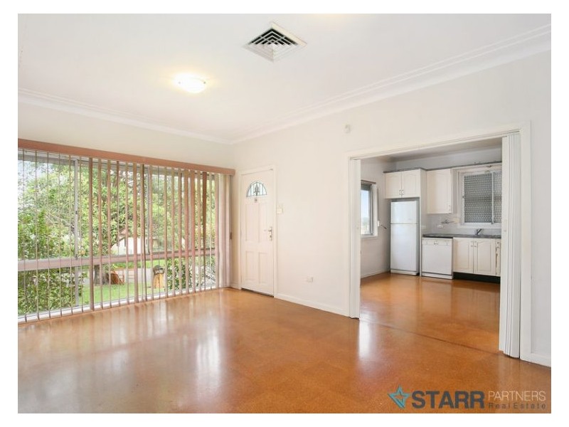 16 Malouf Street, Guildford West NSW 2161