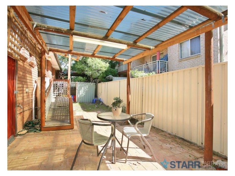 3/68 The Esplanade, Guildford NSW 2161