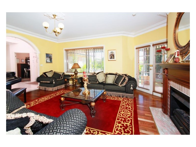 6 Roche Place, Merrylands NSW 2160