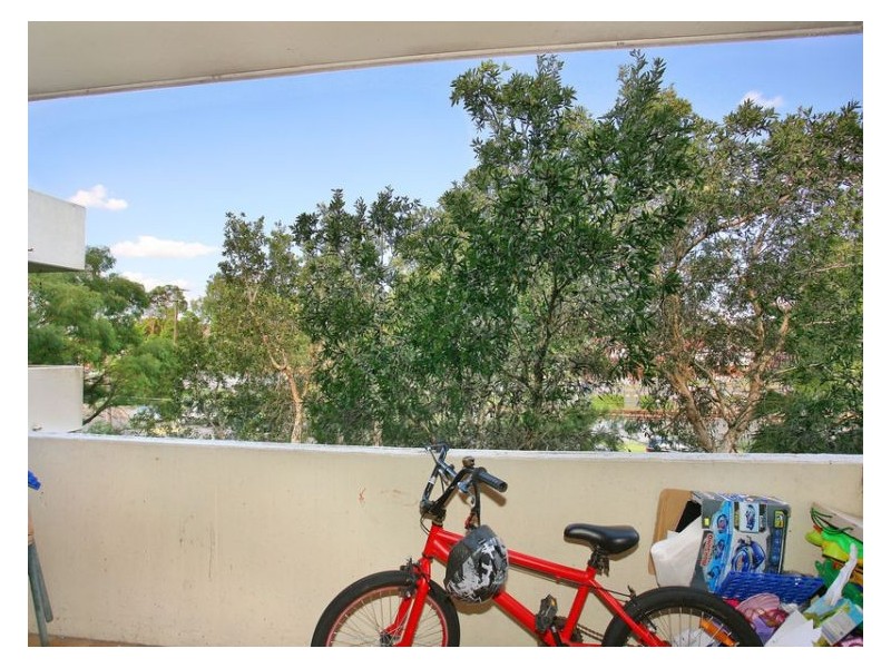 6/138 Military Road, Guildford NSW 2161