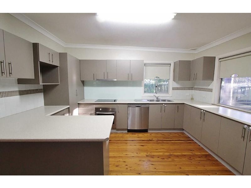 92 CENTENARY ROAD, South Wentworthville NSW 2145