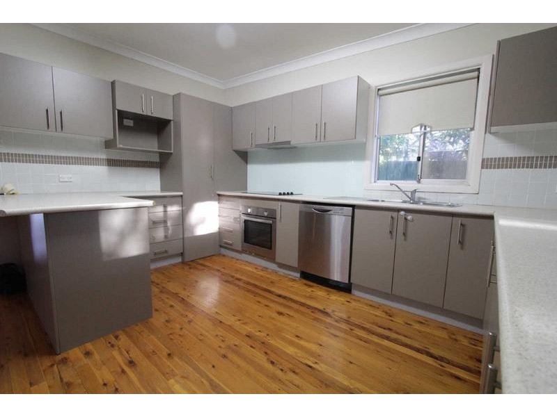 92 CENTENARY ROAD, South Wentworthville NSW 2145