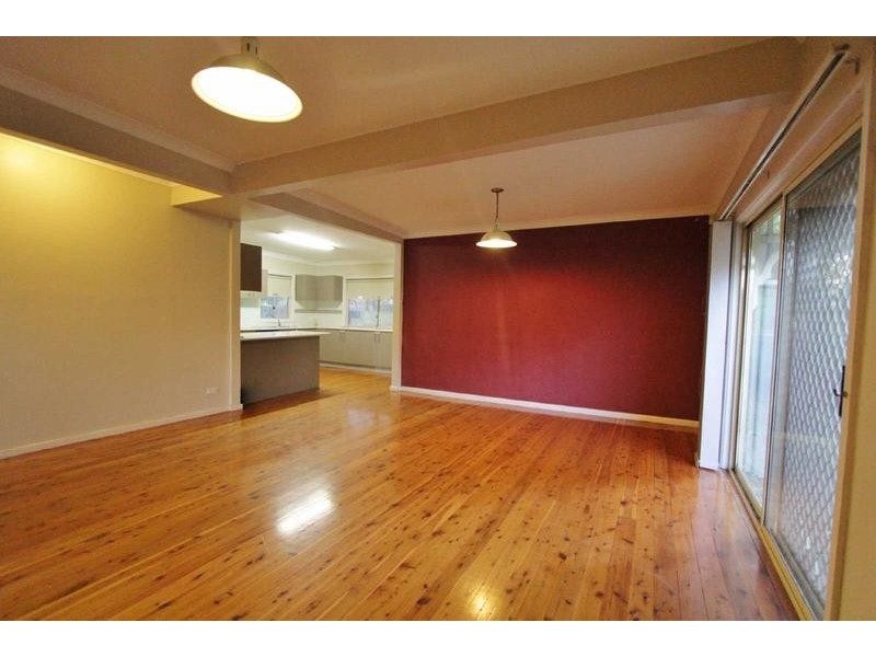 92 CENTENARY ROAD, South Wentworthville NSW 2145