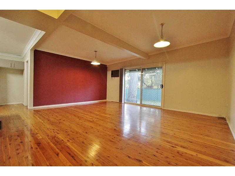 92 CENTENARY ROAD, South Wentworthville NSW 2145