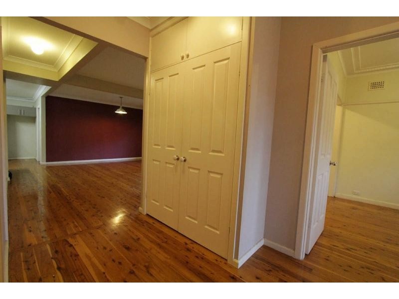 92 CENTENARY ROAD, South Wentworthville NSW 2145