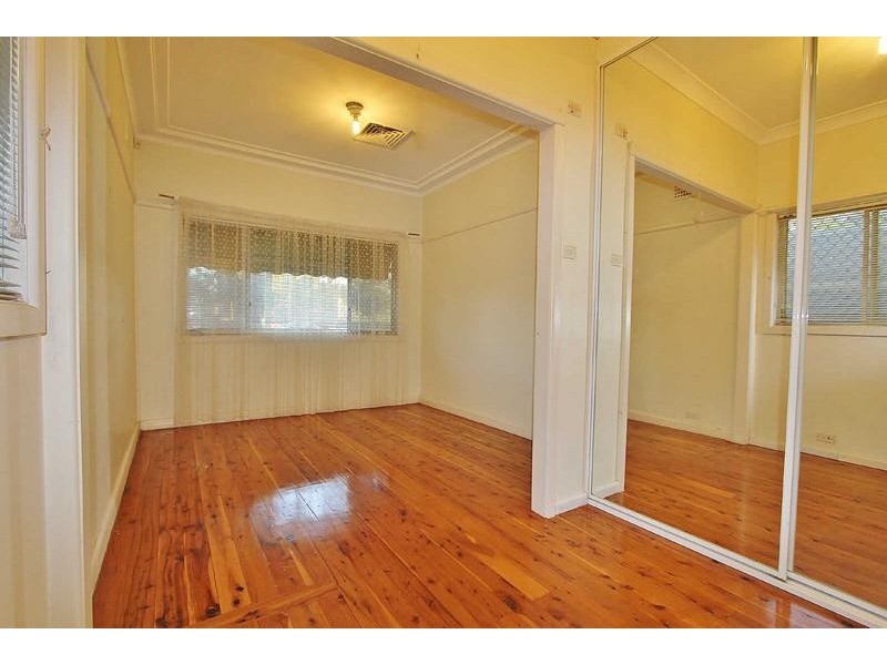 92 CENTENARY ROAD, South Wentworthville NSW 2145