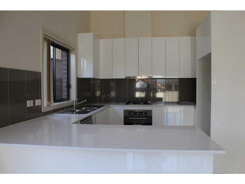 560 GUILDFORD RD, Guildford NSW 2161