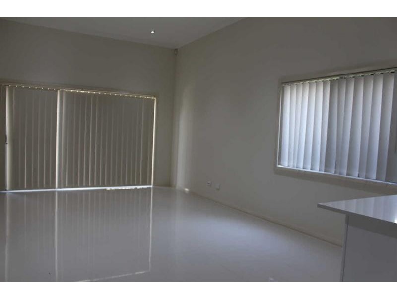 560 GUILDFORD RD, Guildford NSW 2161