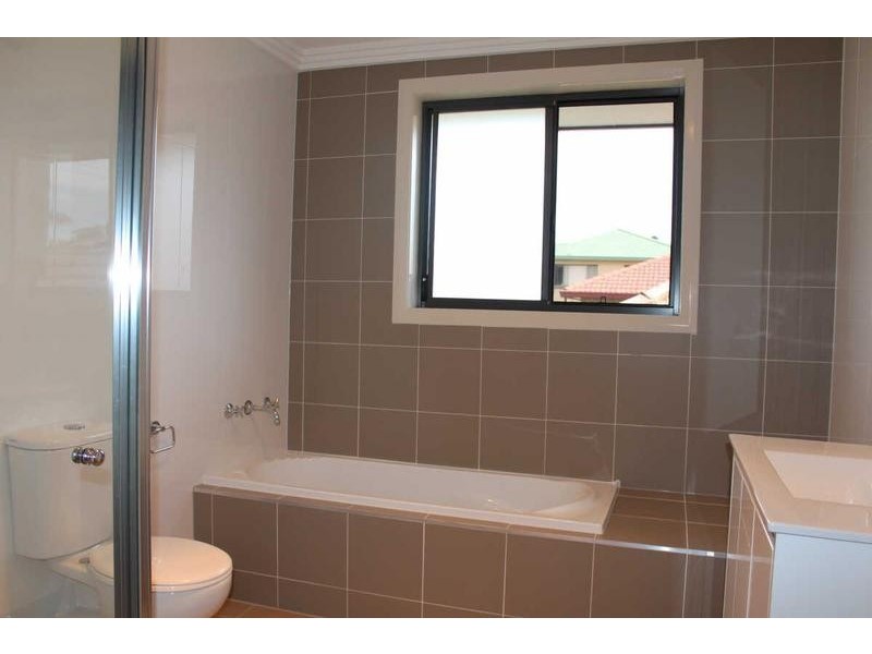 560 GUILDFORD RD, Guildford NSW 2161