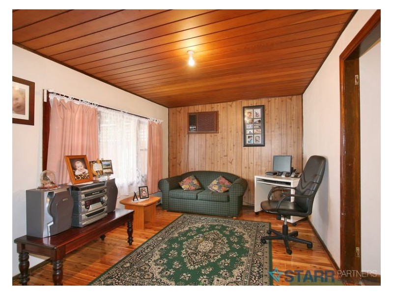 16 Allison Road, Guildford NSW 2161