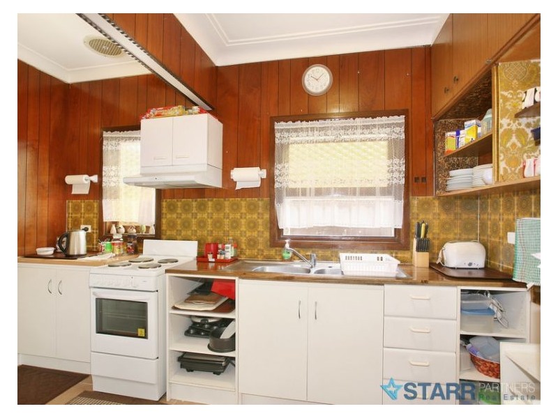 16 Allison Road, Guildford NSW 2161