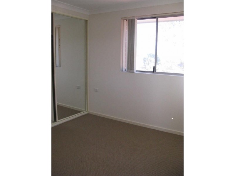 05/51 WARREN ROAD, Woodpark NSW 2164