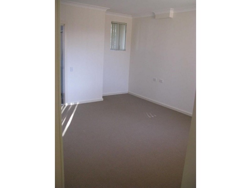 10/51-55 WARREN ROAD, Woodpark NSW 2164