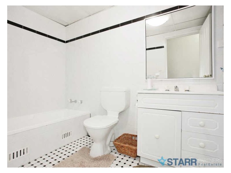 15/253 DUNMORE STREET, Pendle Hill NSW 2145