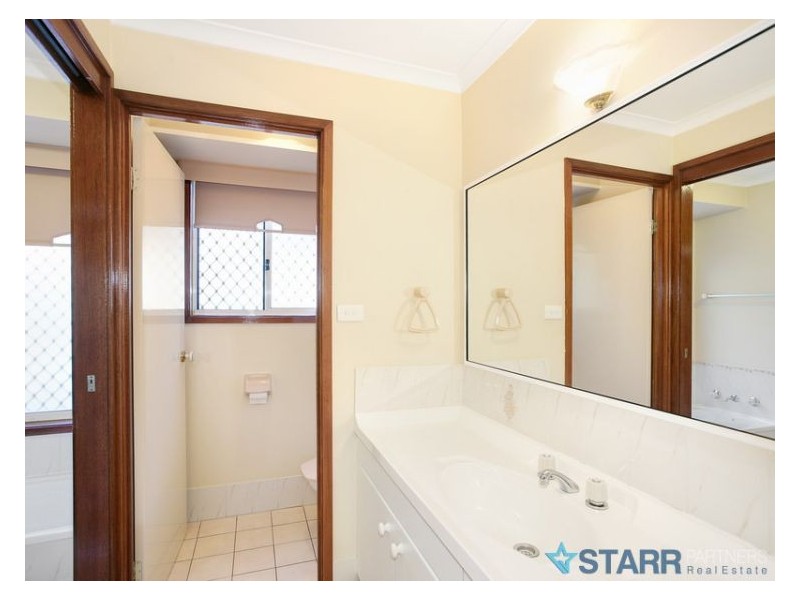 2 Ray Place, Woodpark NSW 2164