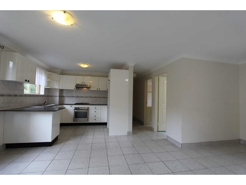 08/09 OXFORD STREET, Merrylands NSW 2160