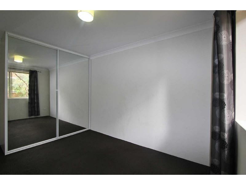 08/09 OXFORD STREET, Merrylands NSW 2160