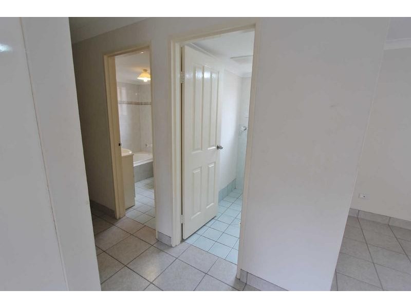 08/09 OXFORD STREET, Merrylands NSW 2160