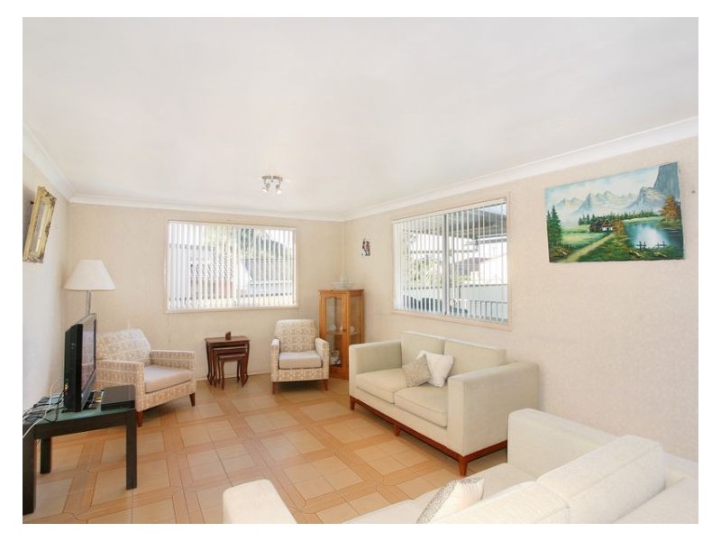 25 Strickland Road, Guildford NSW 2161