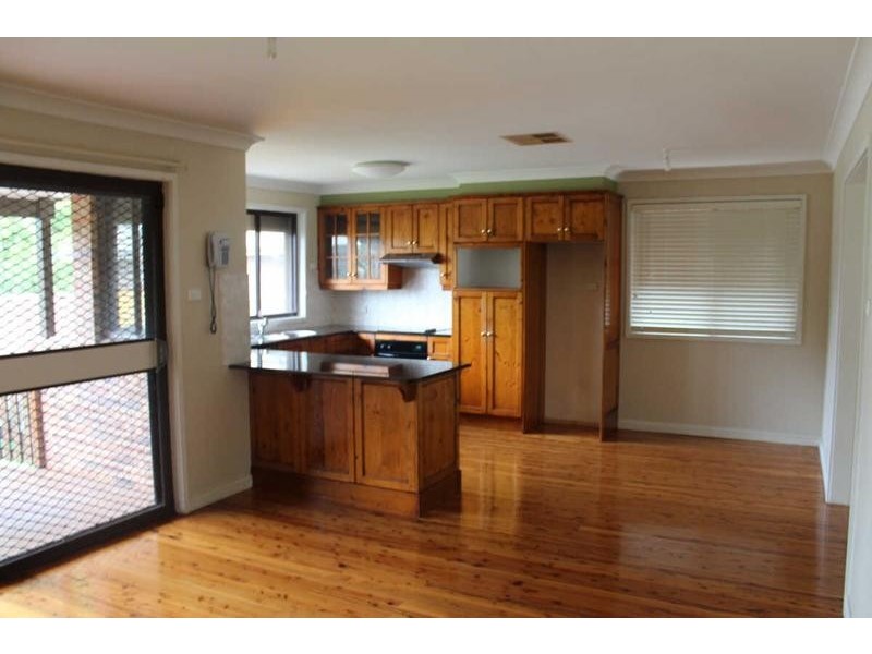 28 BEECHWOOD AVENUE, Greystanes NSW 2145