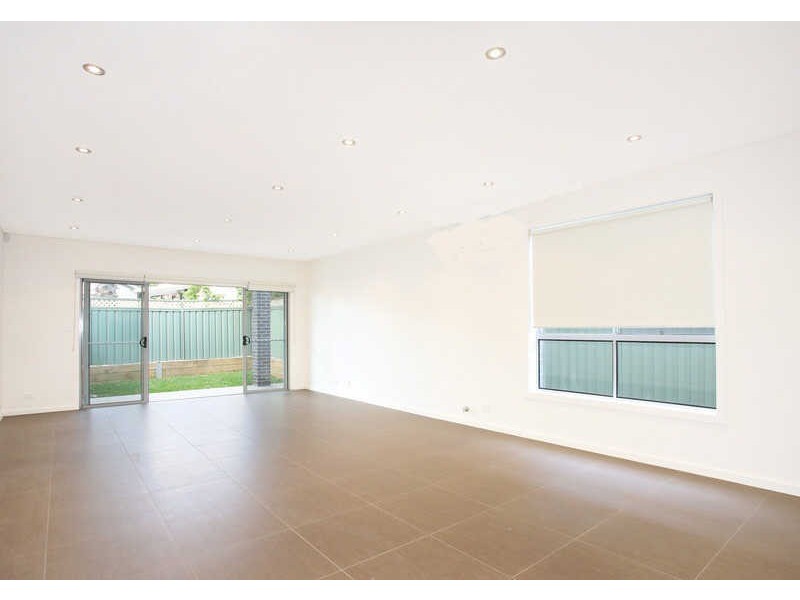 12B COMO STREET, Merrylands NSW 2160