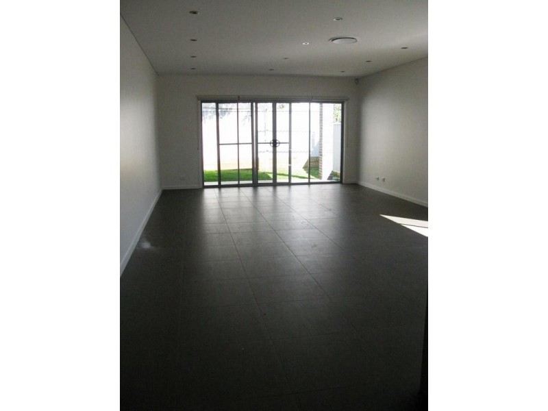 12B COMO STREET, Merrylands NSW 2160