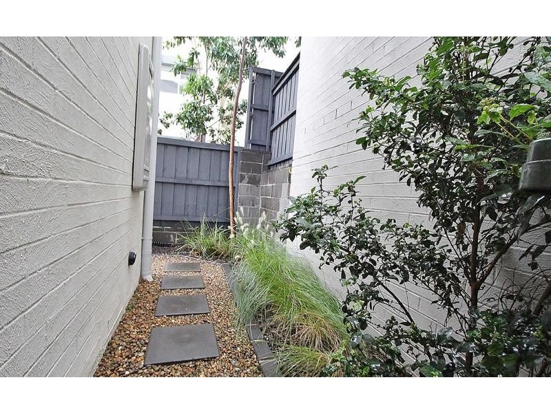 6 KALUA LANE, Pemulwuy NSW 2145