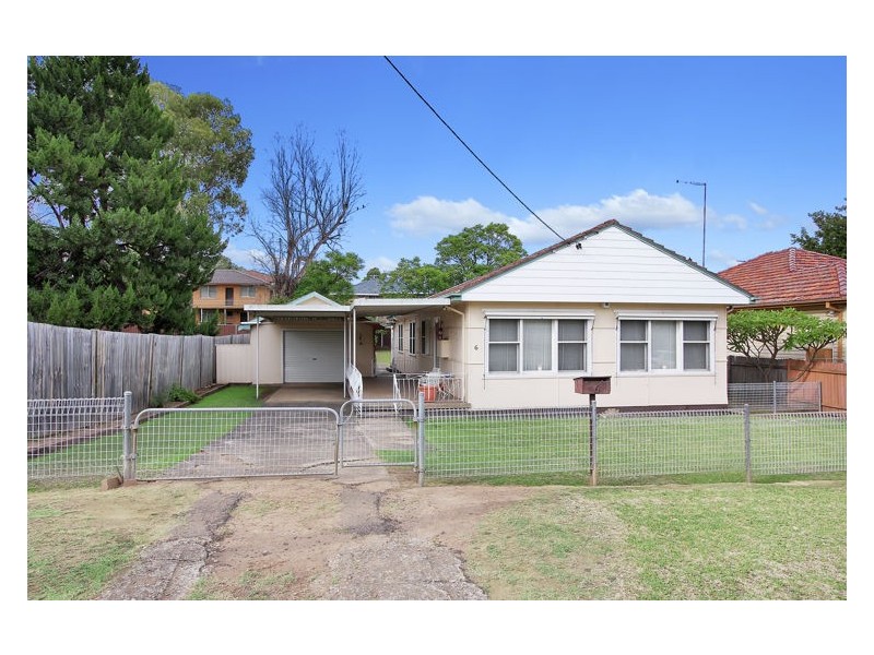 6 Wyreema Street, Merrylands NSW 2160