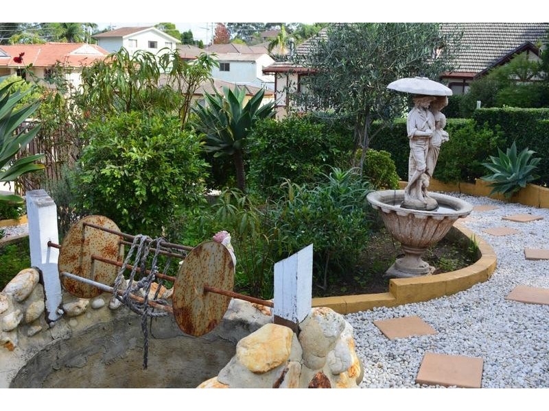 210 MACQUARIE ROAD, Greystanes NSW 2145